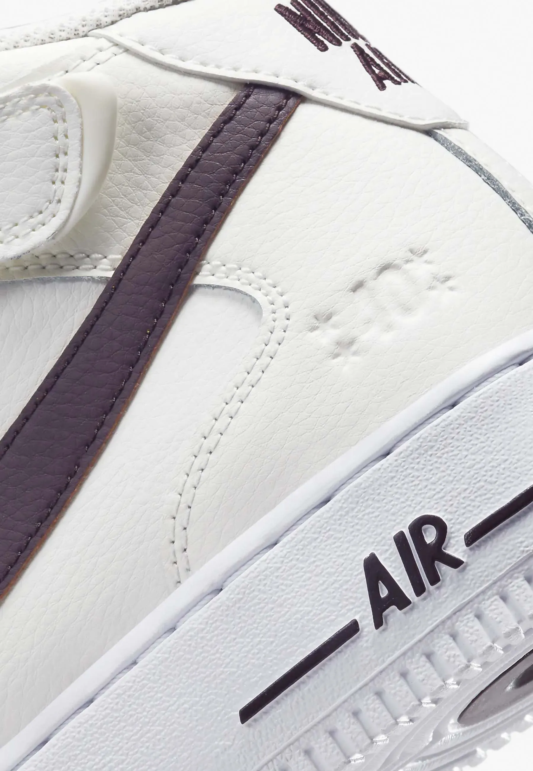 Air Force 1 Mid '07 LV8 - Sail/Brown Basalt/Malachite