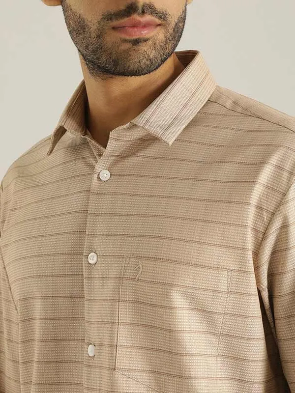 Men Checked Full Sleeve Cotton Shirt